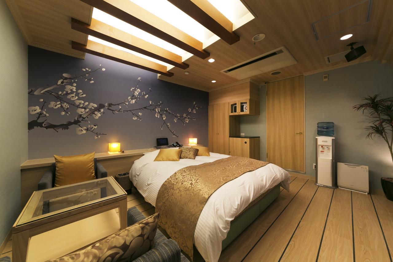 Hotel Lotus Kobe (Adults Only) Bagian luar foto